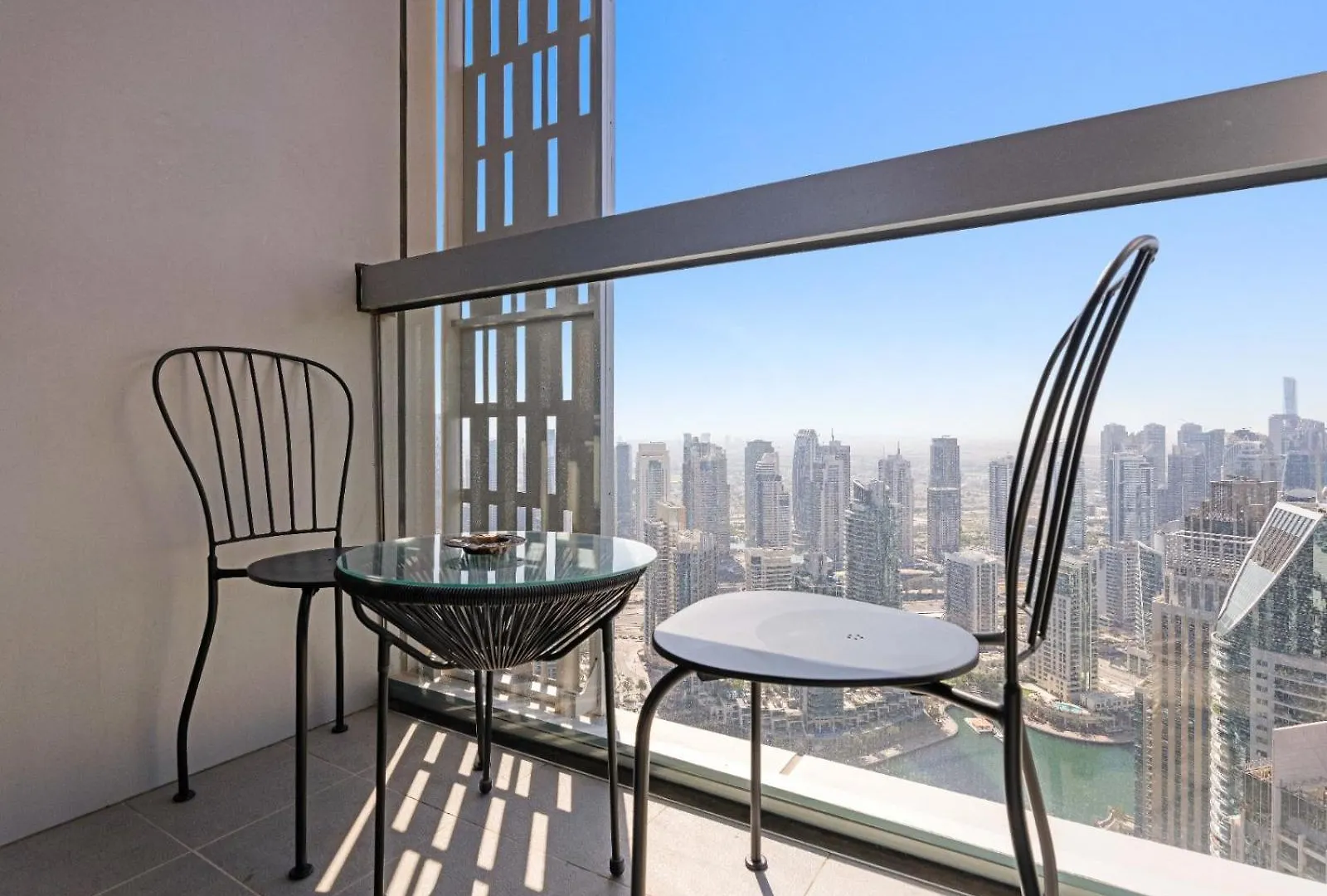 Appartamento Elegant 1Br With Breathtaking Sea Views -Cayan Tower, Unit 48 Dubai